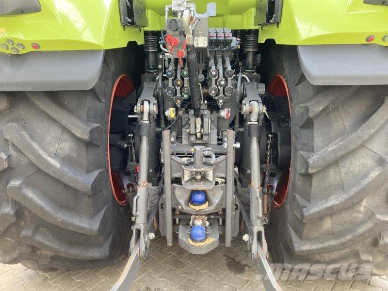CLAAS Axion 920 트랙터