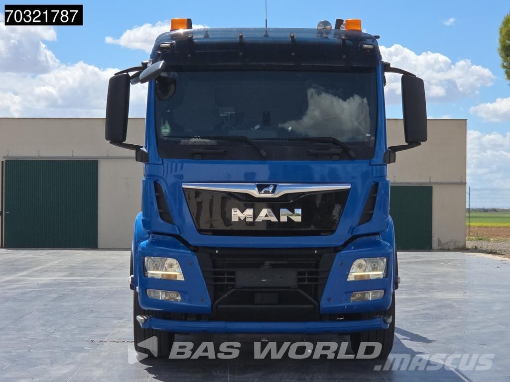 MAN TGS 18.500 4X2 Retarder Manual Portacontenedores E Camiones portacubetas