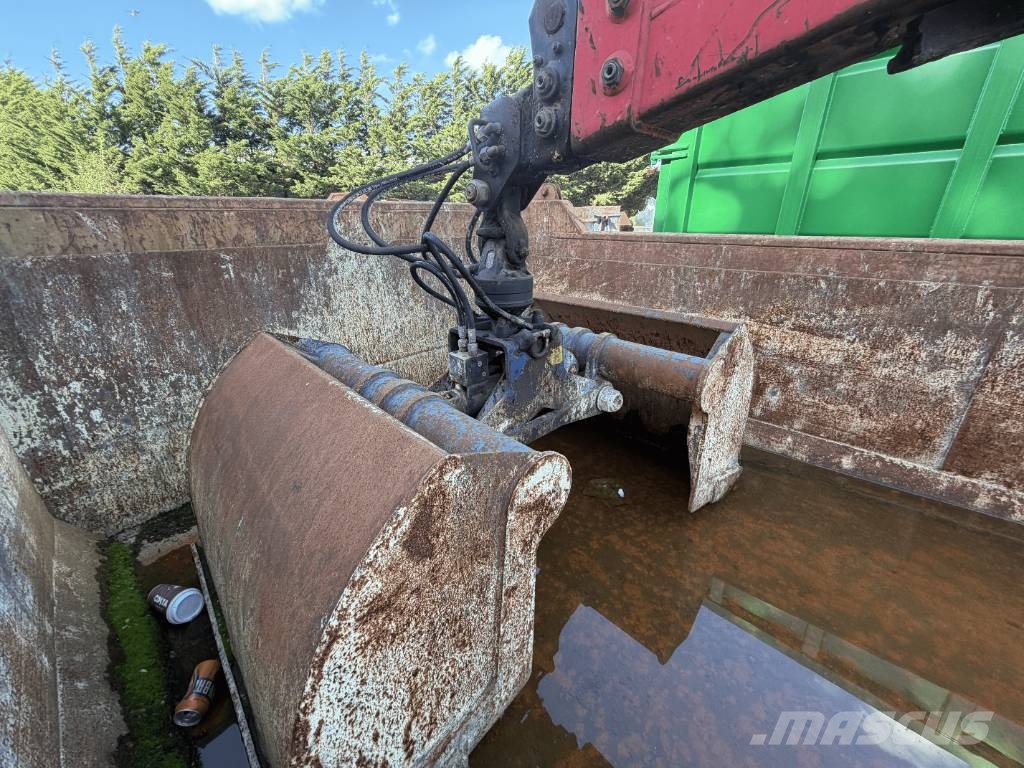 Epsilon Hookloader Grab Tipper Body with Epsilon crane 工业挖掘机