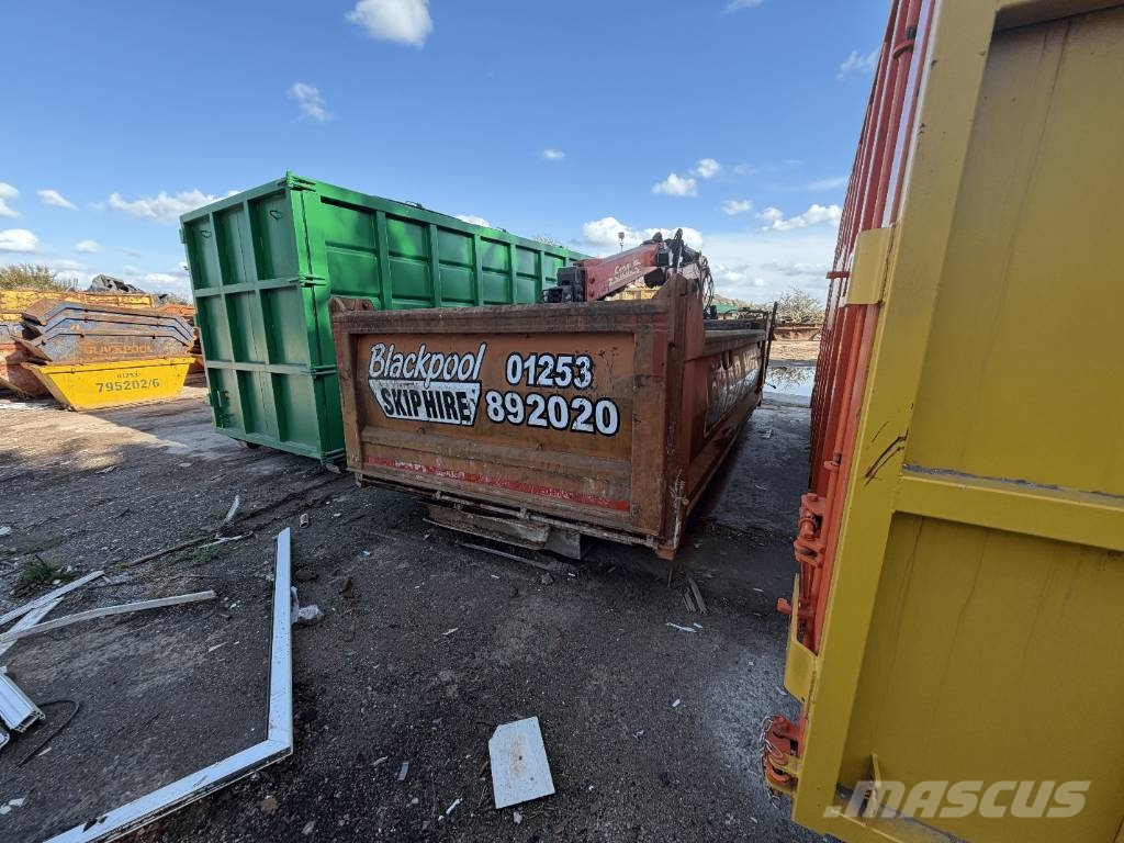 Epsilon Hookloader Grab Tipper Body with Epsilon crane 工业挖掘机