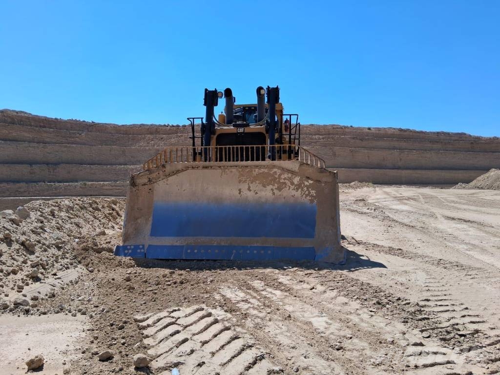 CAT D 10 T 2 (CE) Buldožeri guseničari