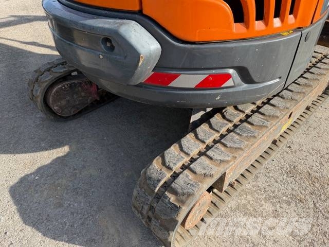 Doosan DX 27 Z 소형 굴삭기 7톤 미만