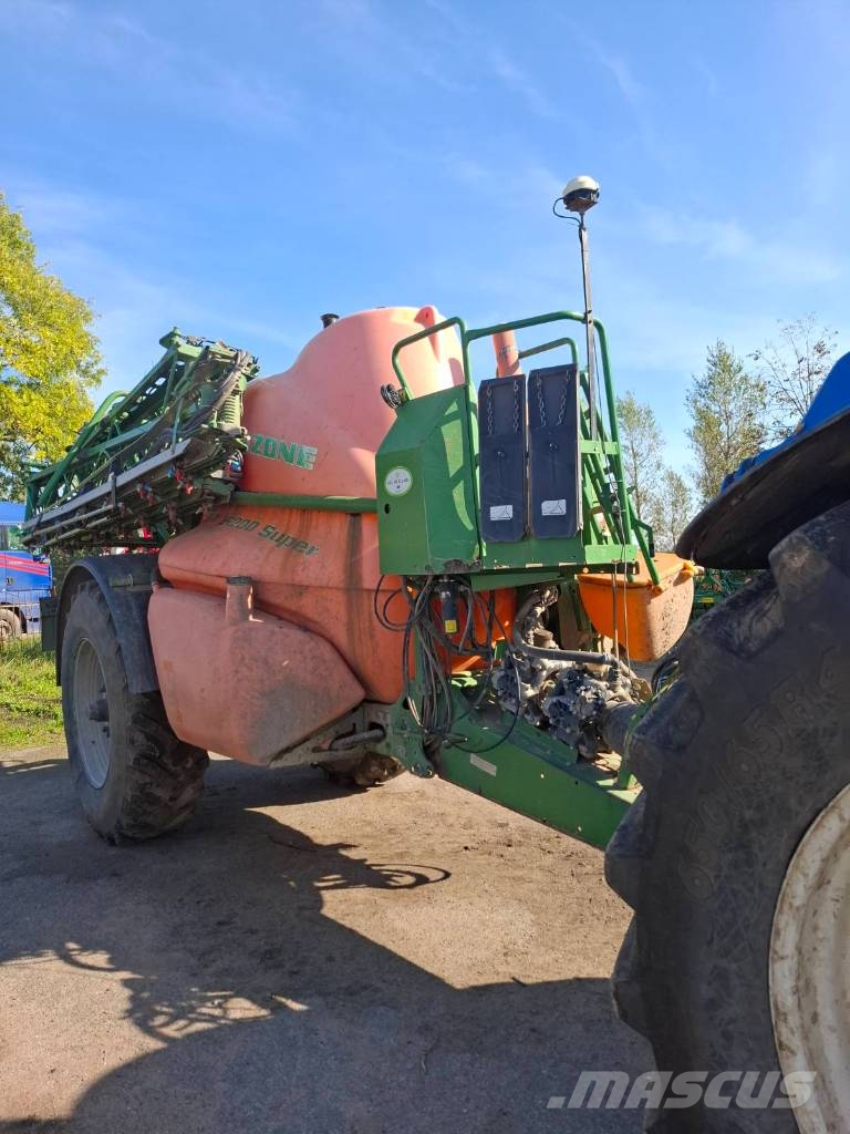 Amazone UX 5200 Vučene prskalice