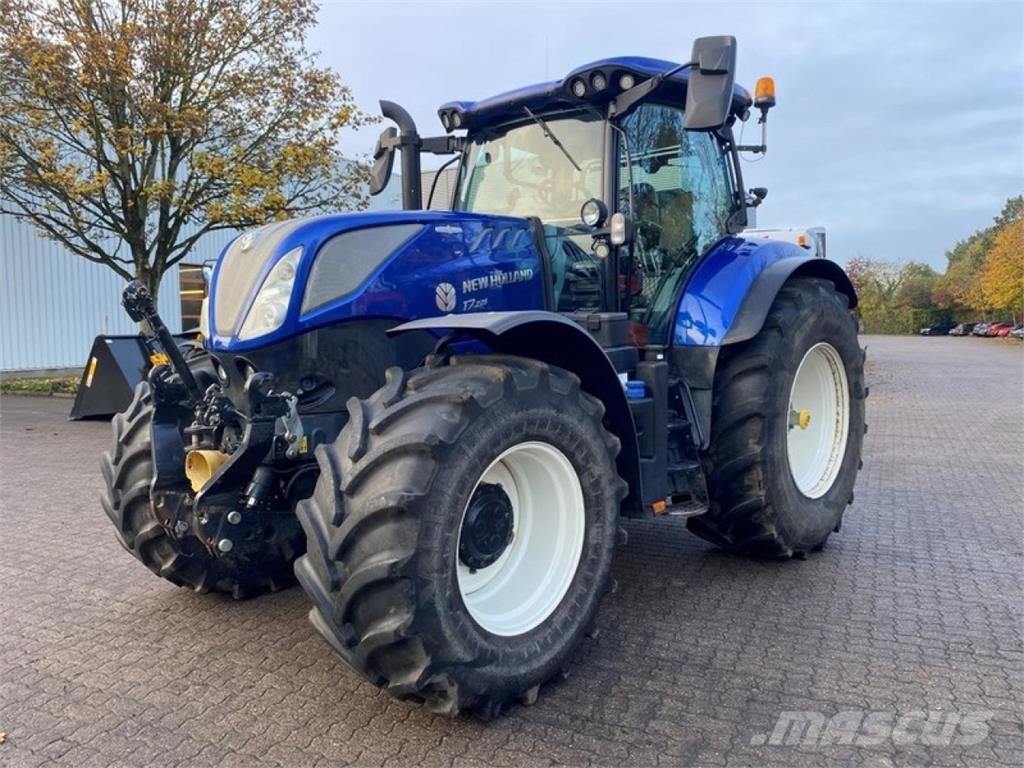 New Holland T7.225 AUTO COMMAND Tractoren