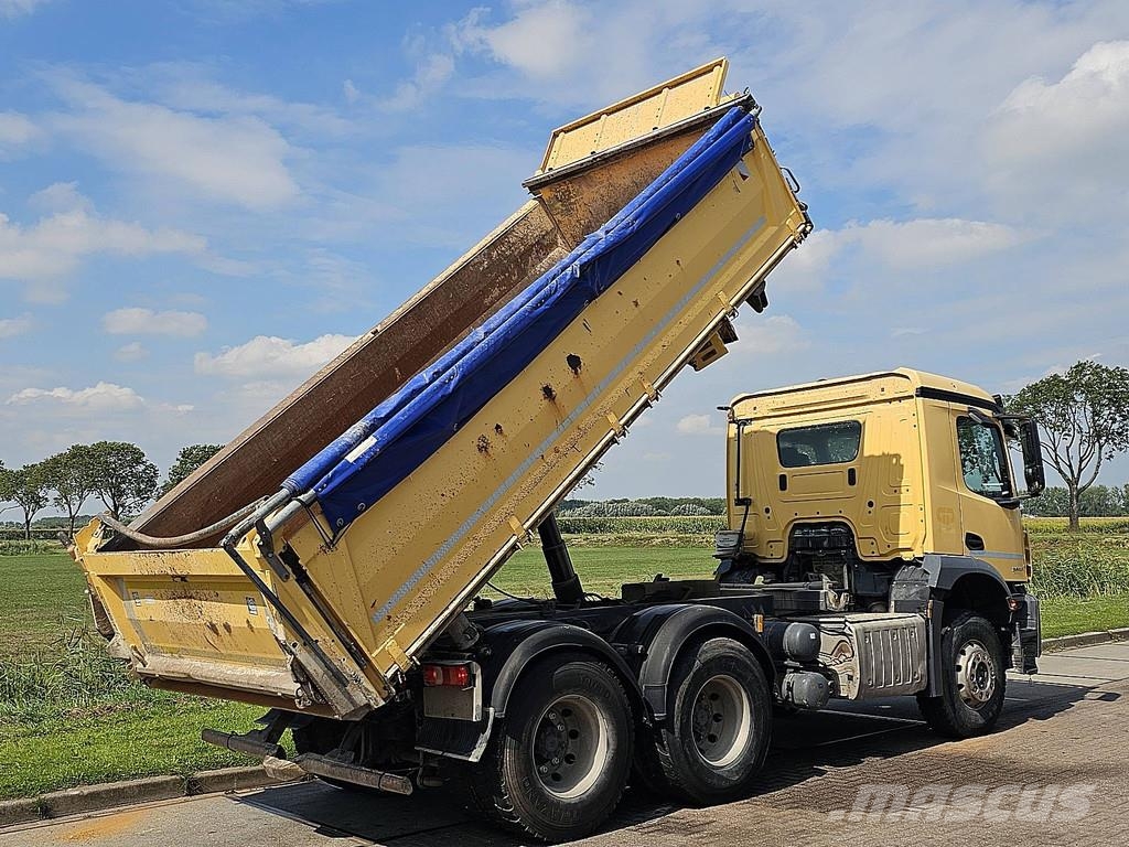 Mercedes-Benz ACTROS 2643 شاحنات قلابة