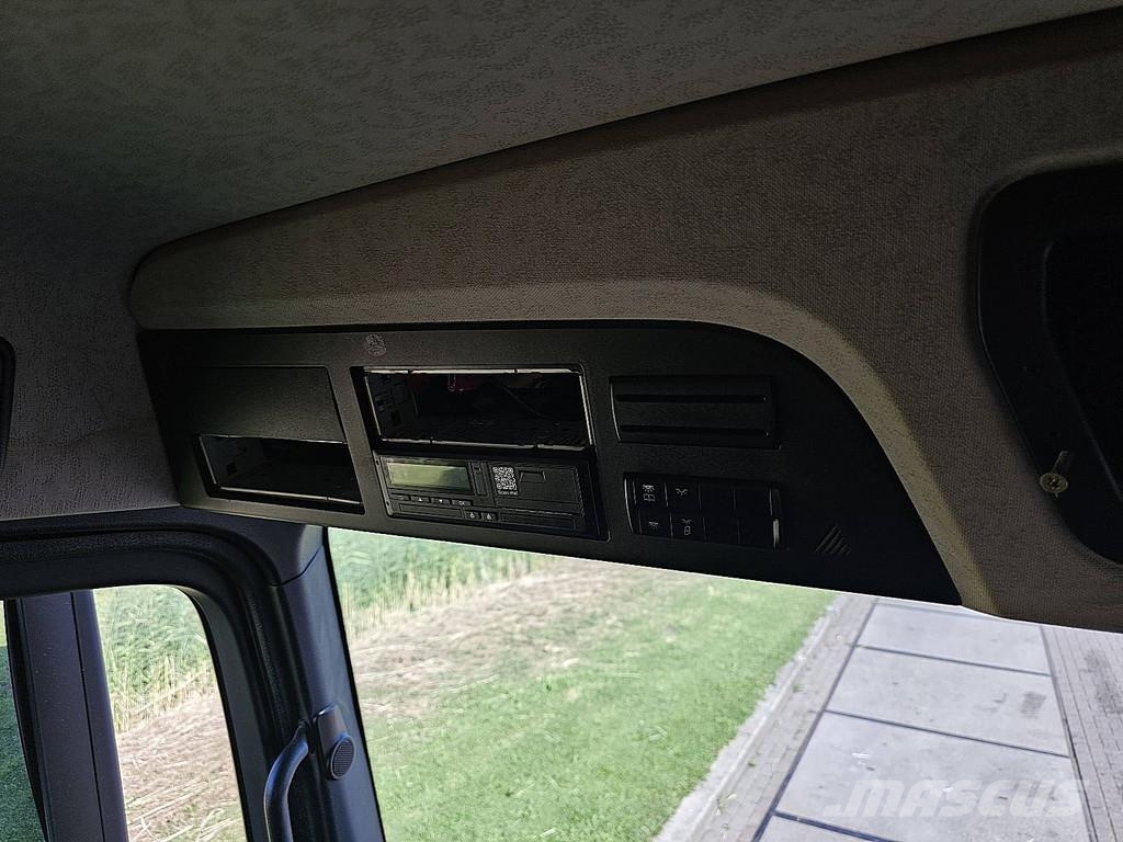 Mercedes-Benz ACTROS 2643 شاحنات قلابة