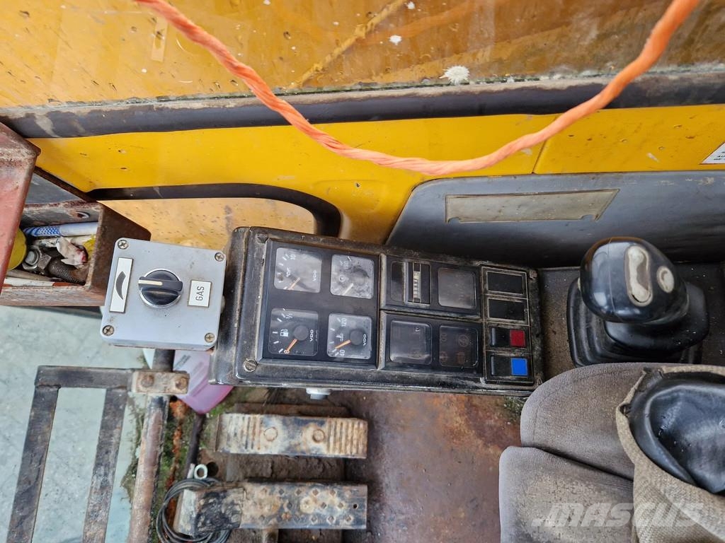 Woltman PMI 955LC piling machine funderingsmachine Minigraafmachines < 7t