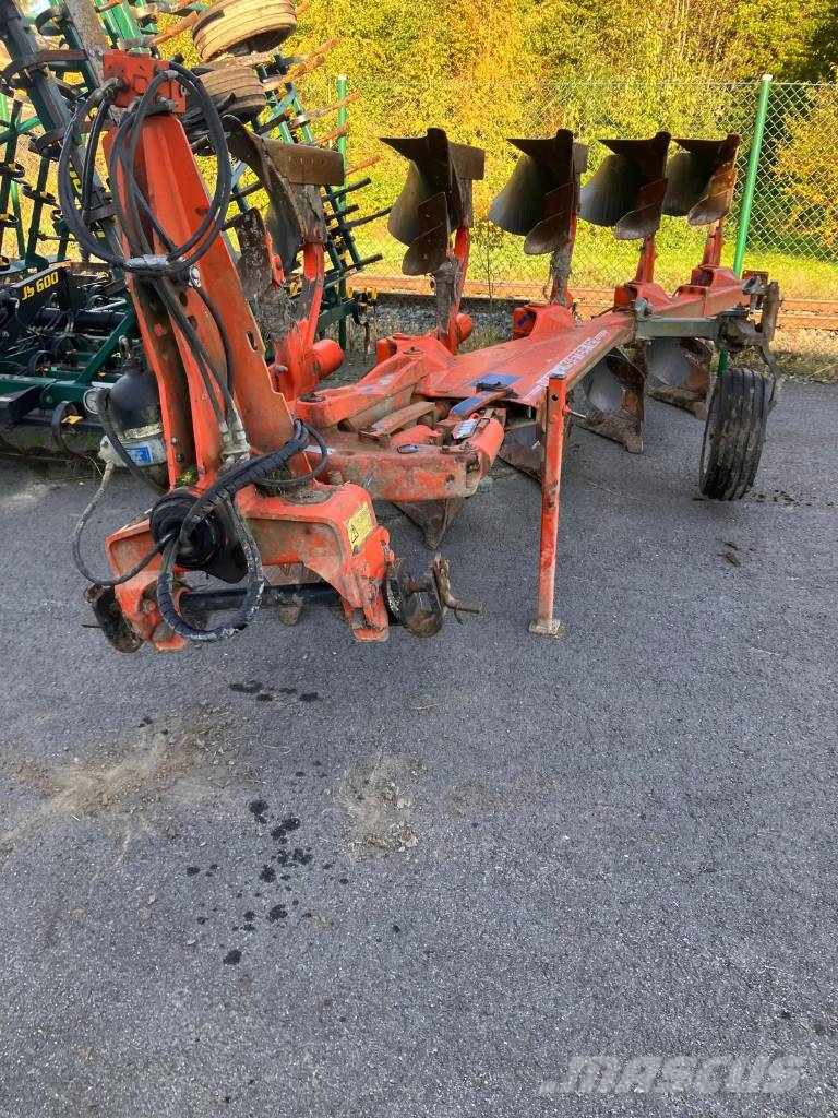 Kuhn Vari-Master 121 محاريث عكسية