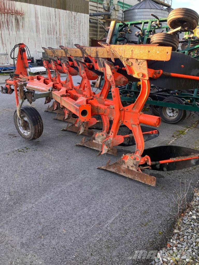 Kuhn Vari-Master 121 محاريث عكسية