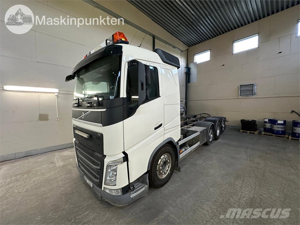 Volvo FH 8*2 平板车