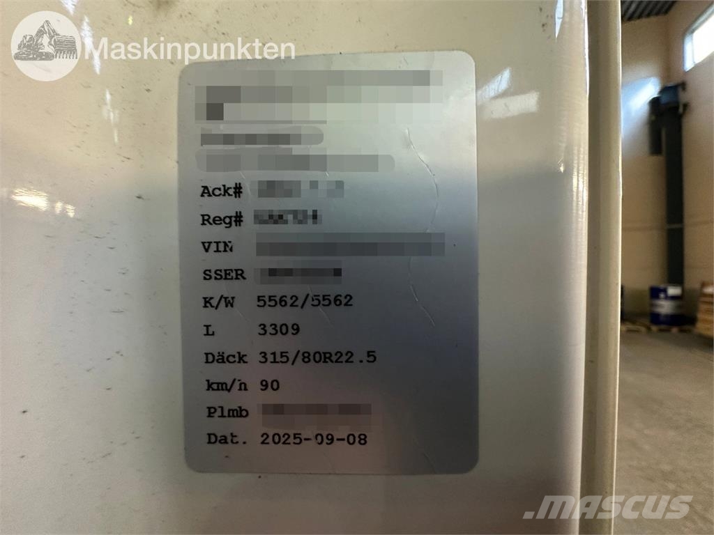 Volvo FH 8*2 平板车