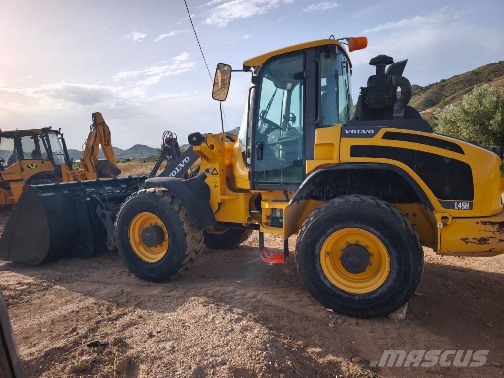 Volvo L45H 轮式装载机