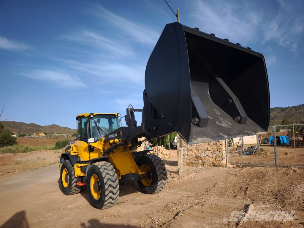 Volvo L45H 轮式装载机