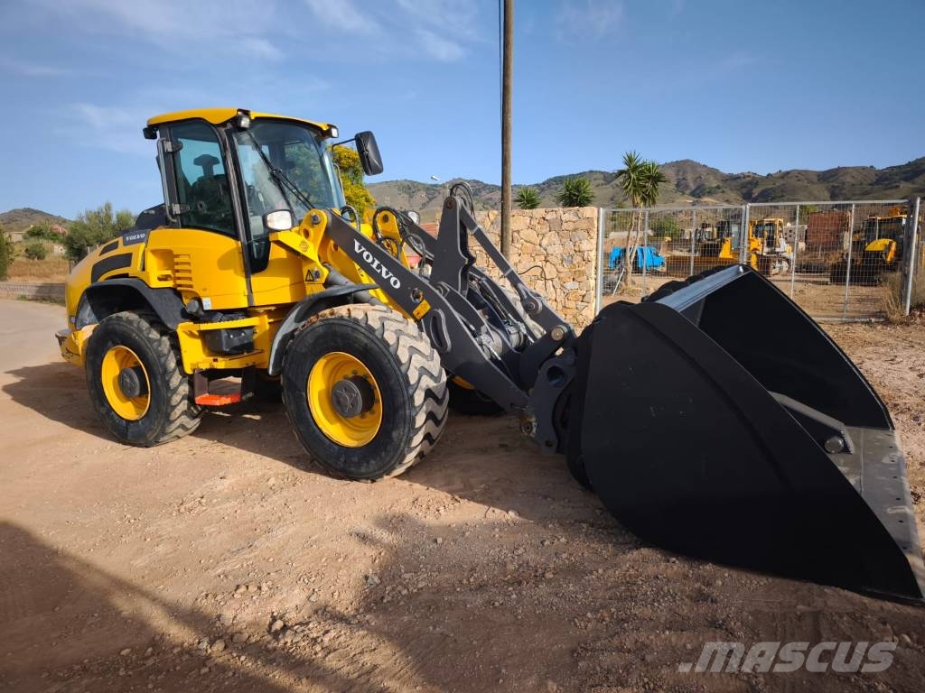 Volvo L45H 轮式装载机