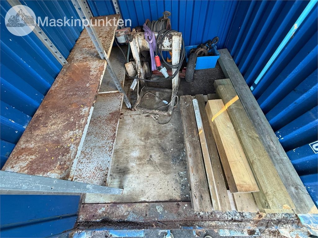  Abakanvagonmash ABM-015 Conteneurs de stockage
