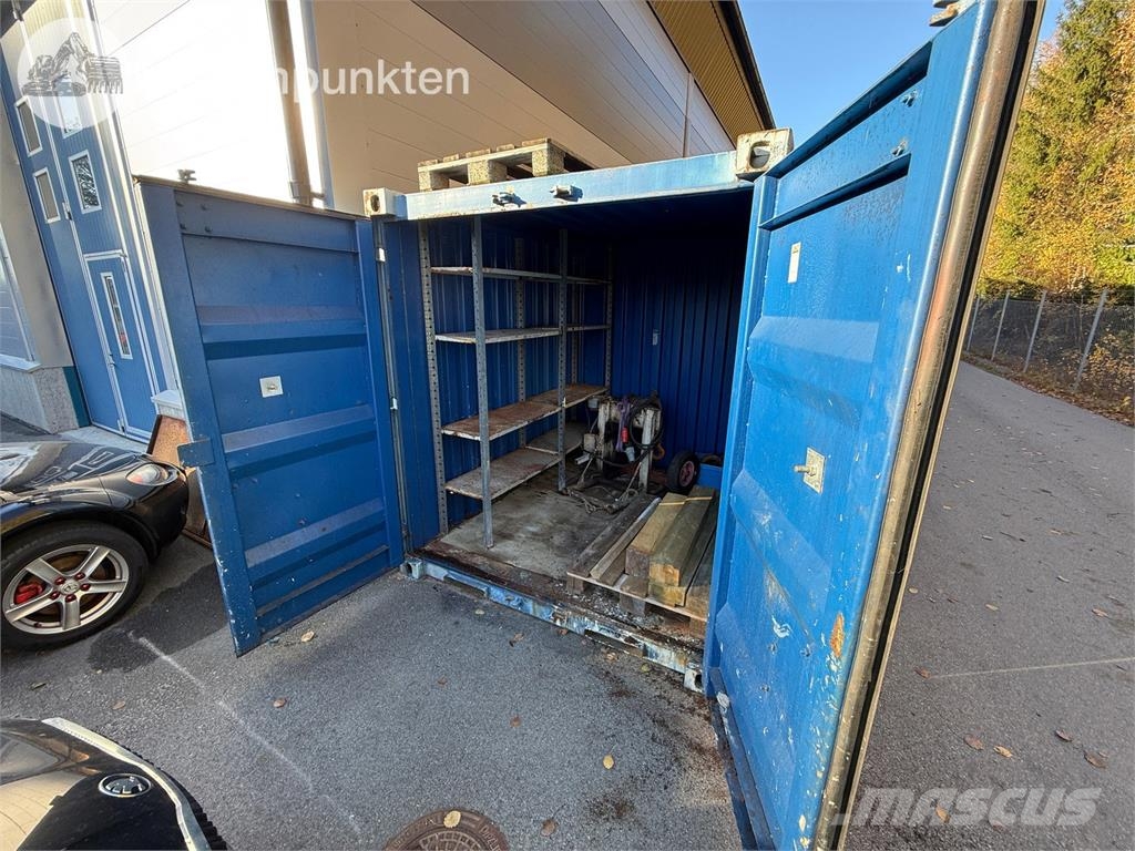  Abakanvagonmash ABM-015 Conteneurs de stockage
