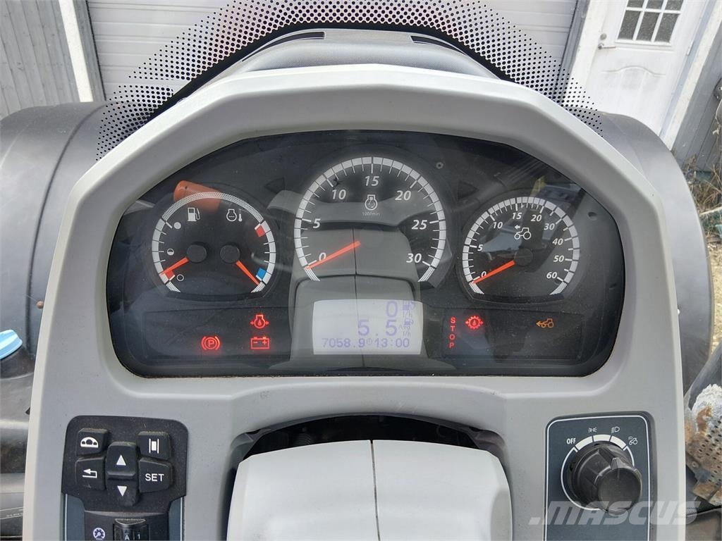 Valtra T174E Versu الجرارات