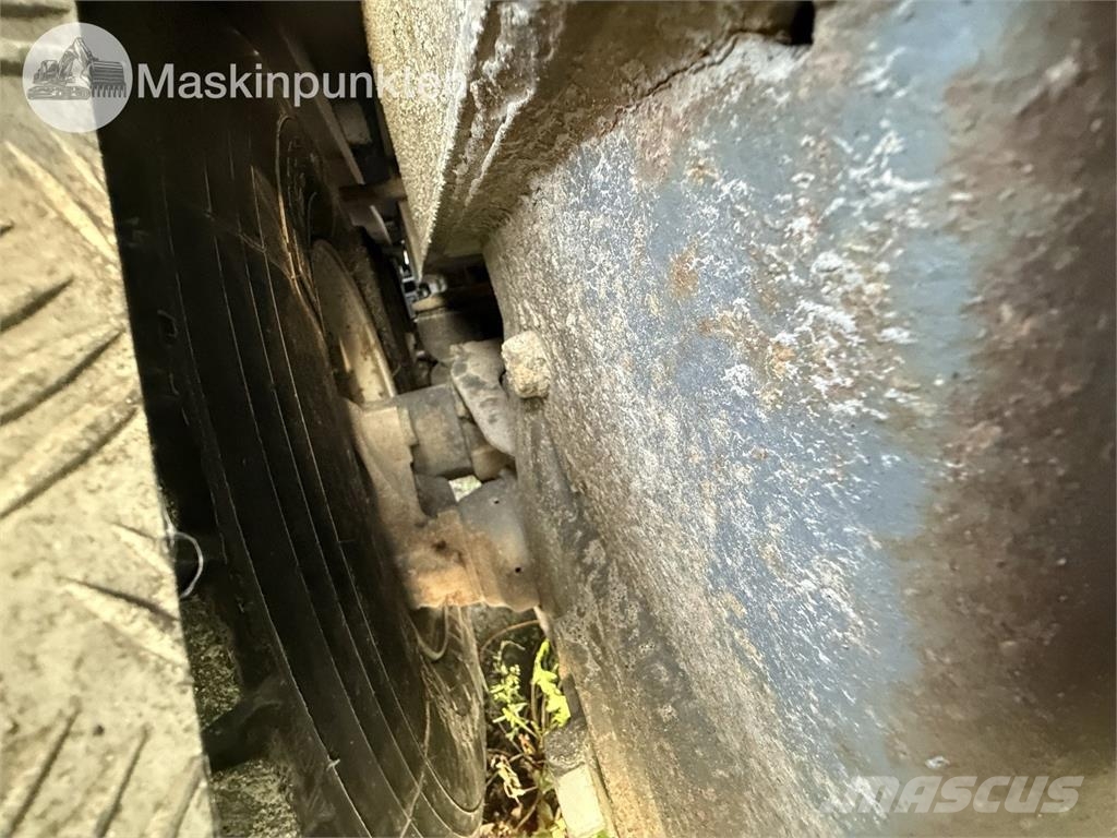 Maur Bilpåbygg Sora- ja kippiperävaunut