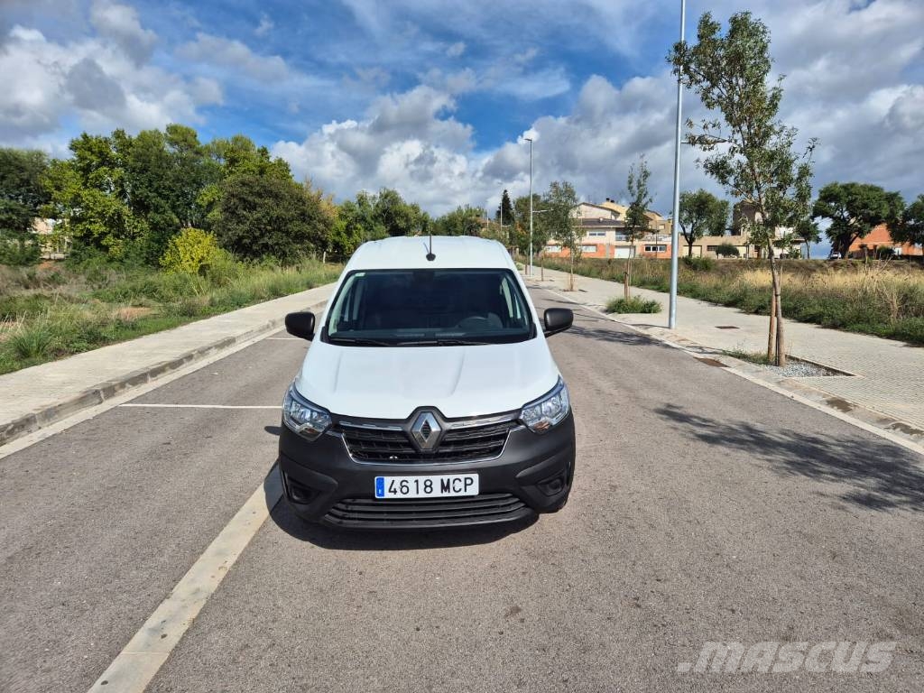 Renault Express هيكل صندوقي