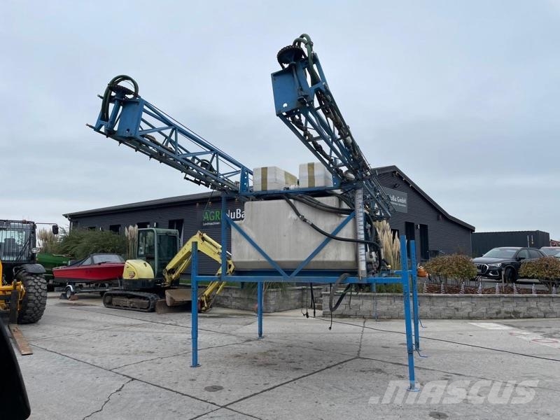 Inuma IUAS 3021 Aufbau für Unimog Pulverizadores arrastrados