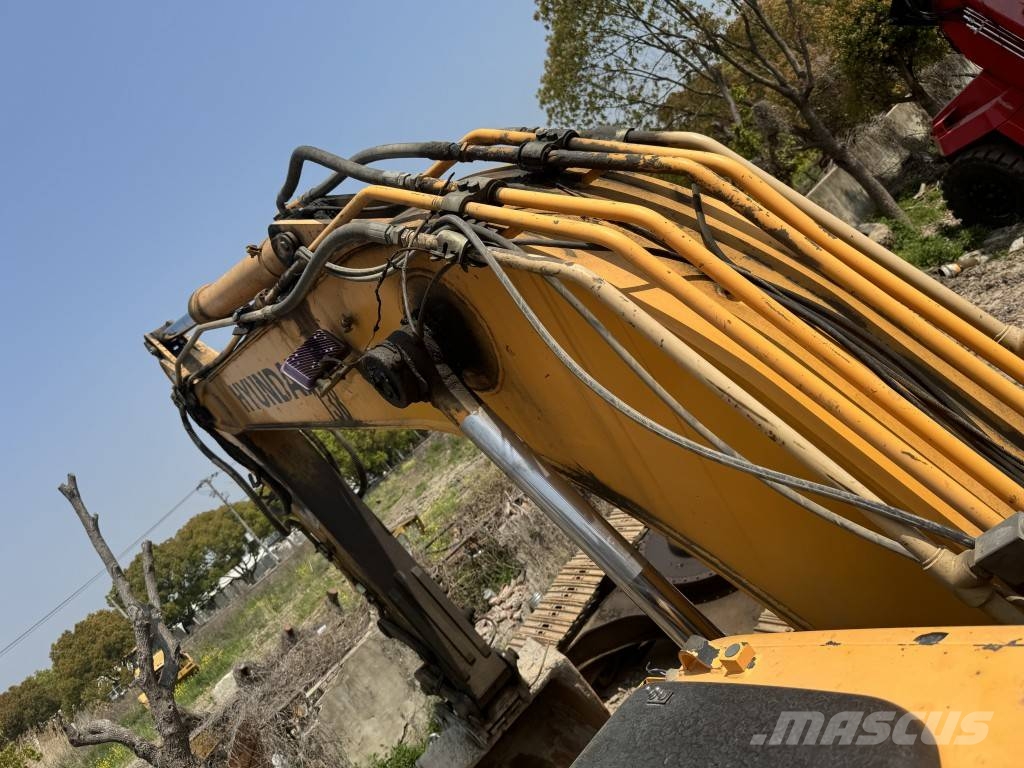 Hyundai r150w-9 Bagri na kolesih
