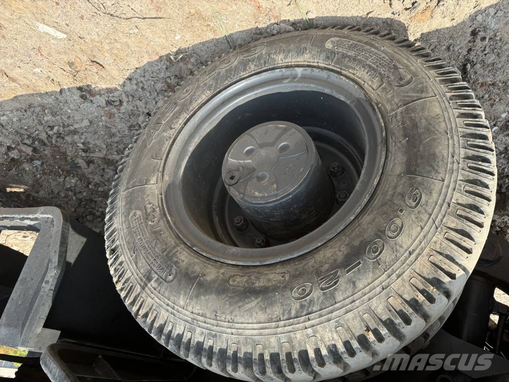 Hyundai r150w-9 Bagri na kolesih