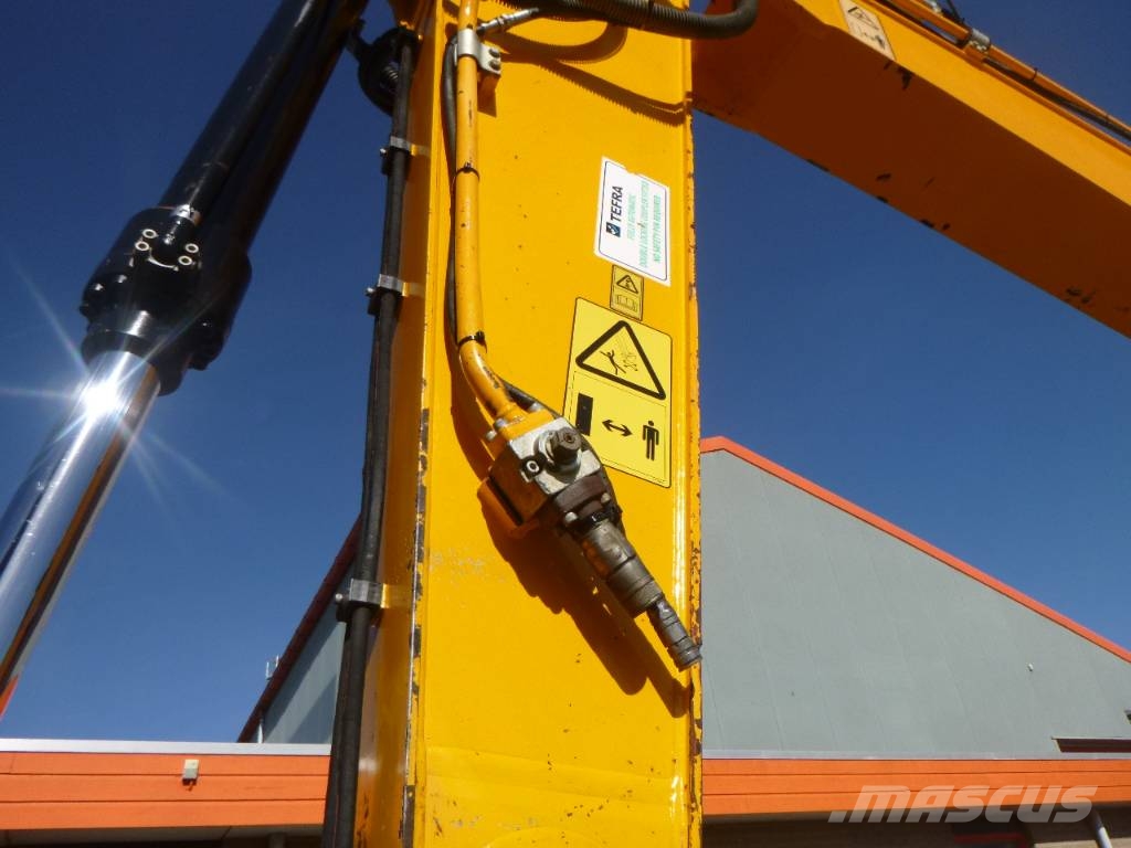 JCB JS220X LC 4F Gravemaskiner på larvebånd