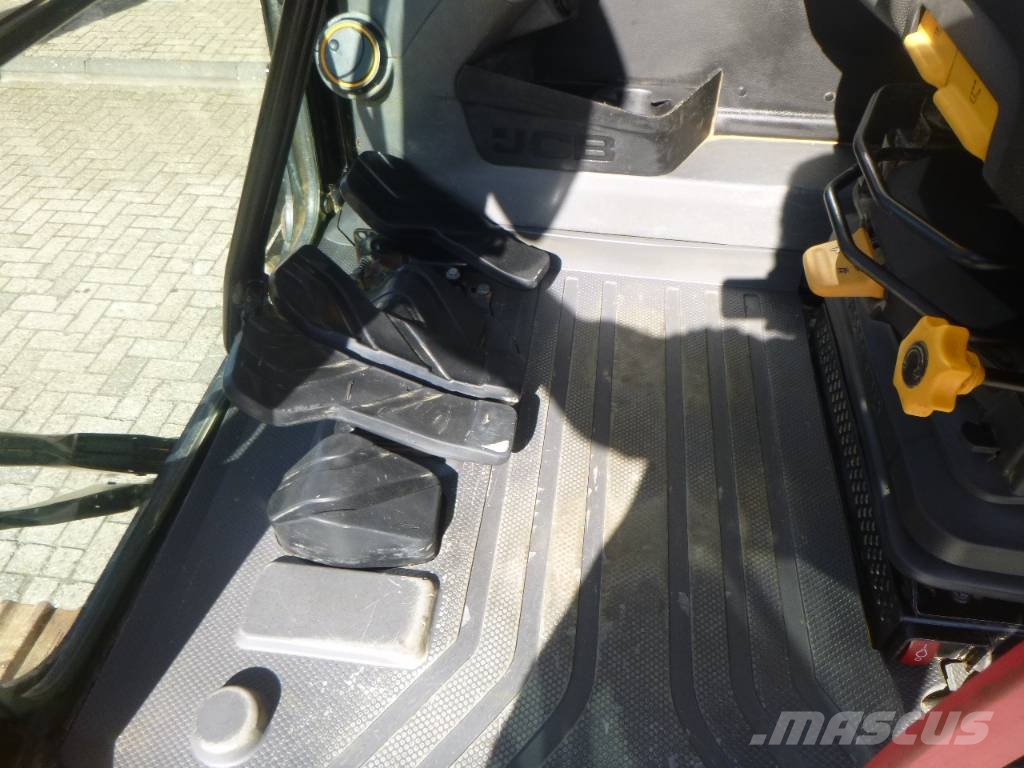 JCB JS220X LC 4F Gravemaskiner på larvebånd