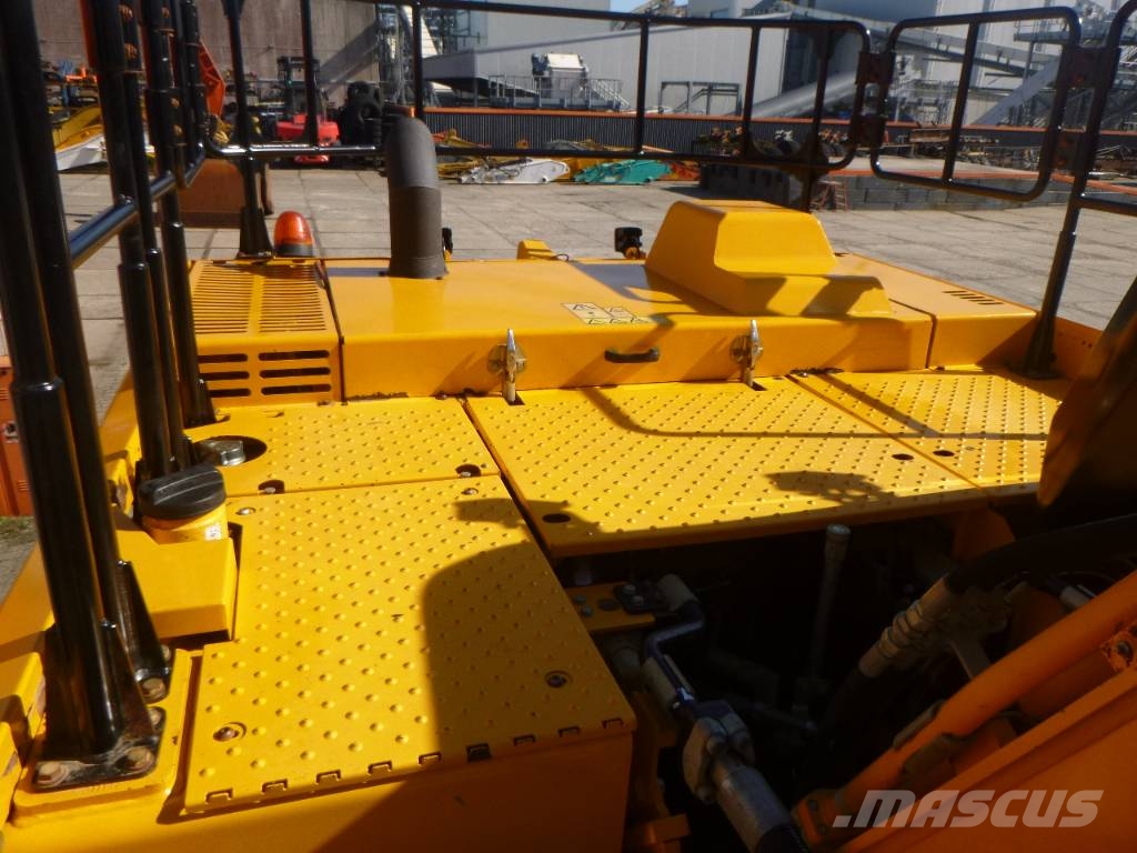 JCB JS220X LC 4F Gravemaskiner på larvebånd