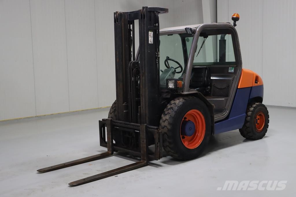 Manitou MH25-4T Dīzeļa autoiekrāvēji