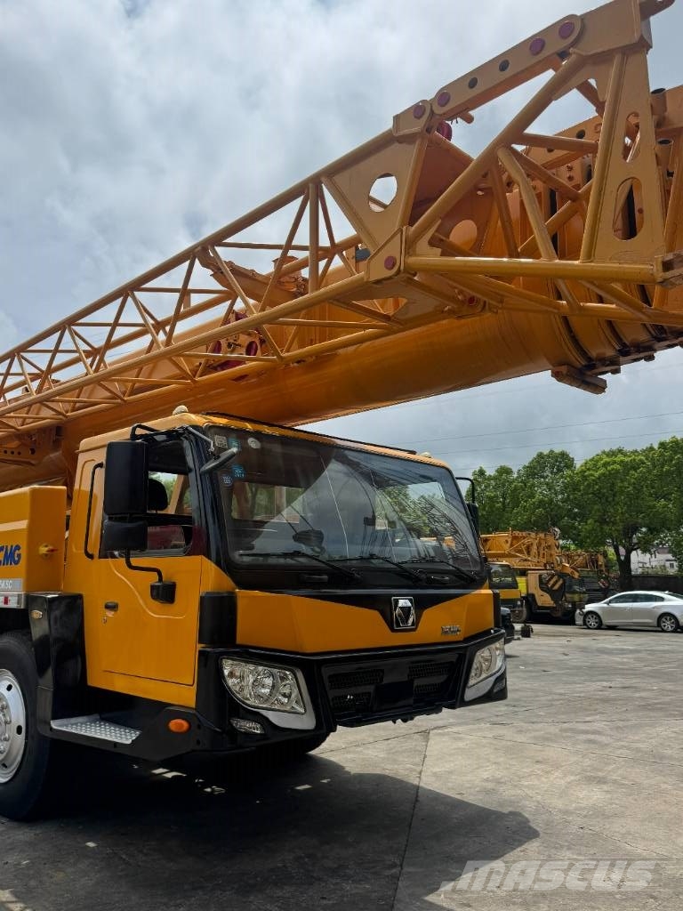 XCMG QY75KC المصاعد والرافعات المادية
