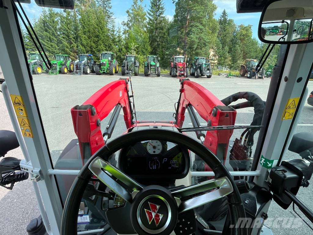 Massey Ferguson 5S.135 Traktorer