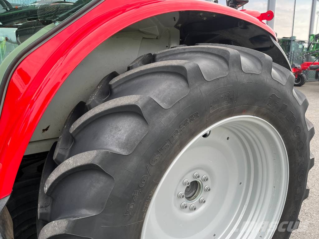 Massey Ferguson 5S.135 Traktorer