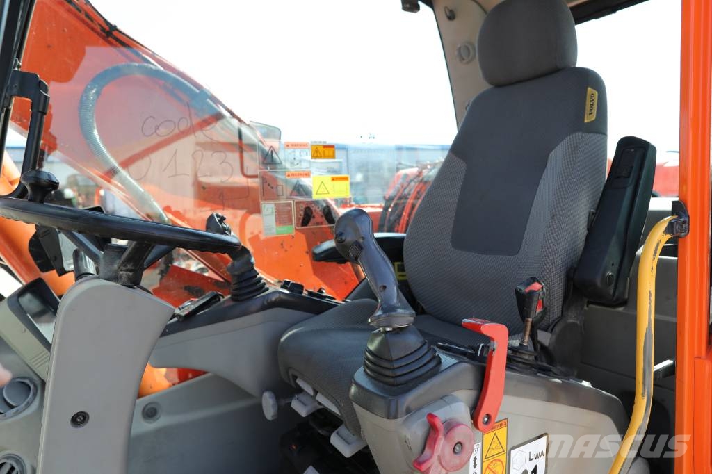 Volvo EW140D Wheeled excavators