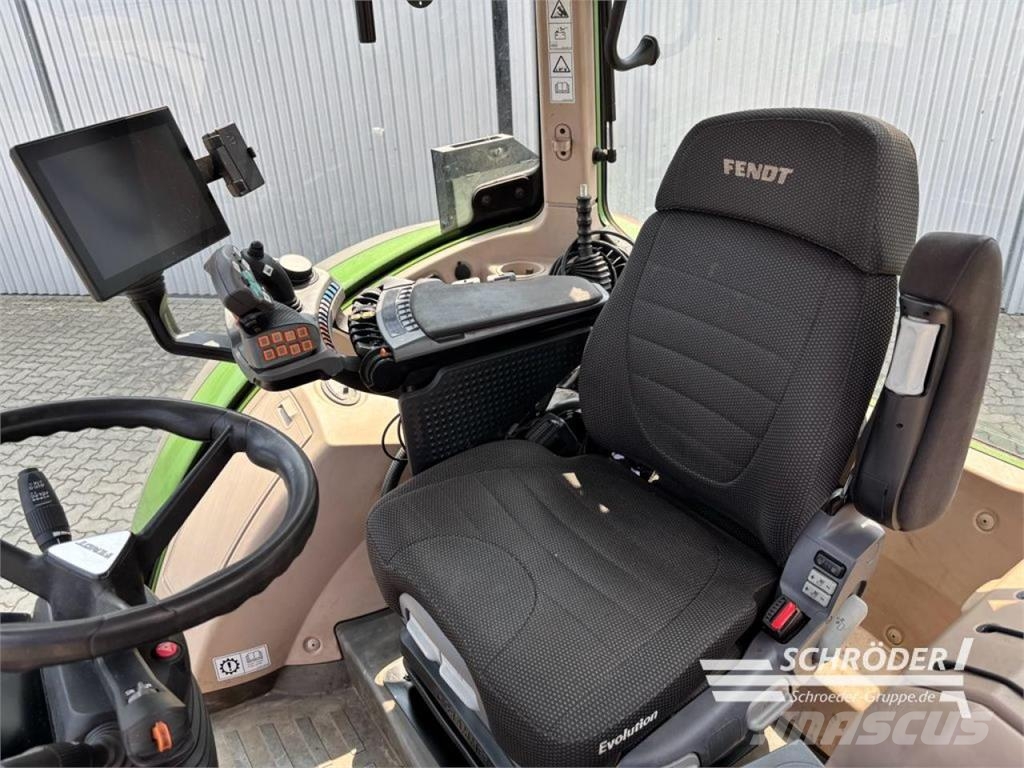 Fendt 724 VARIO GEN6 PROFI PLUS Tratores Agrícolas usados