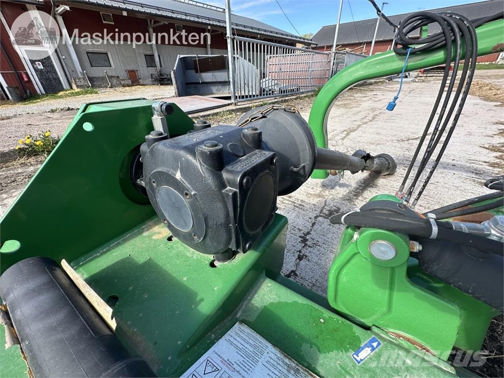 Ystamaskiner Y-135 Græsklippere og skårlæggere