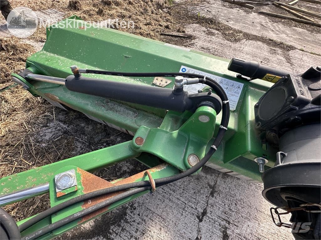 Ystamaskiner Y-135 Græsklippere og skårlæggere