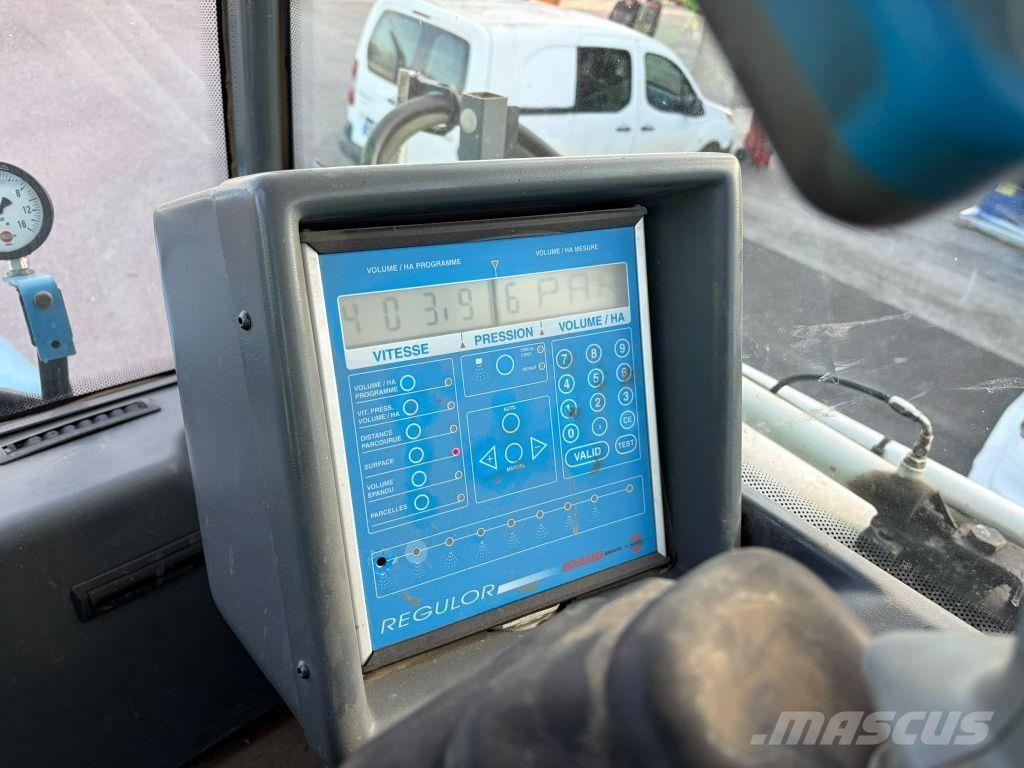Evrard Alpha 2500 Pulvérisateurs automoteurs
