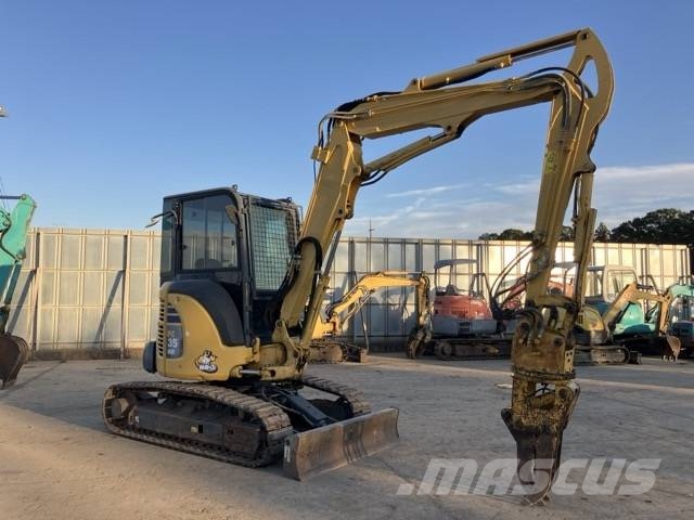 Komatsu PC35MR-3N1 Bagri goseničarji