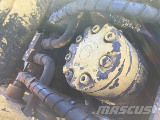 Komatsu PC35MR-3N1 Bagri goseničarji