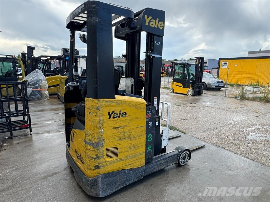 Yale MR14 Reach truck - depo içi istif araçları