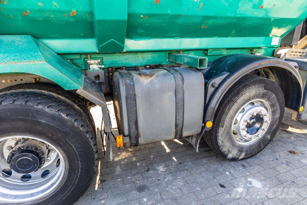 Renault KERAX 410 DXI+BENNE ENROCHEMENT HARDOX+INTARDER Bañeras basculantes usadas