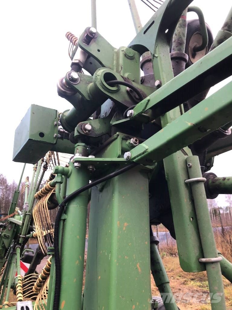 Krone Swadro 1400 Plus Рядковые косилки