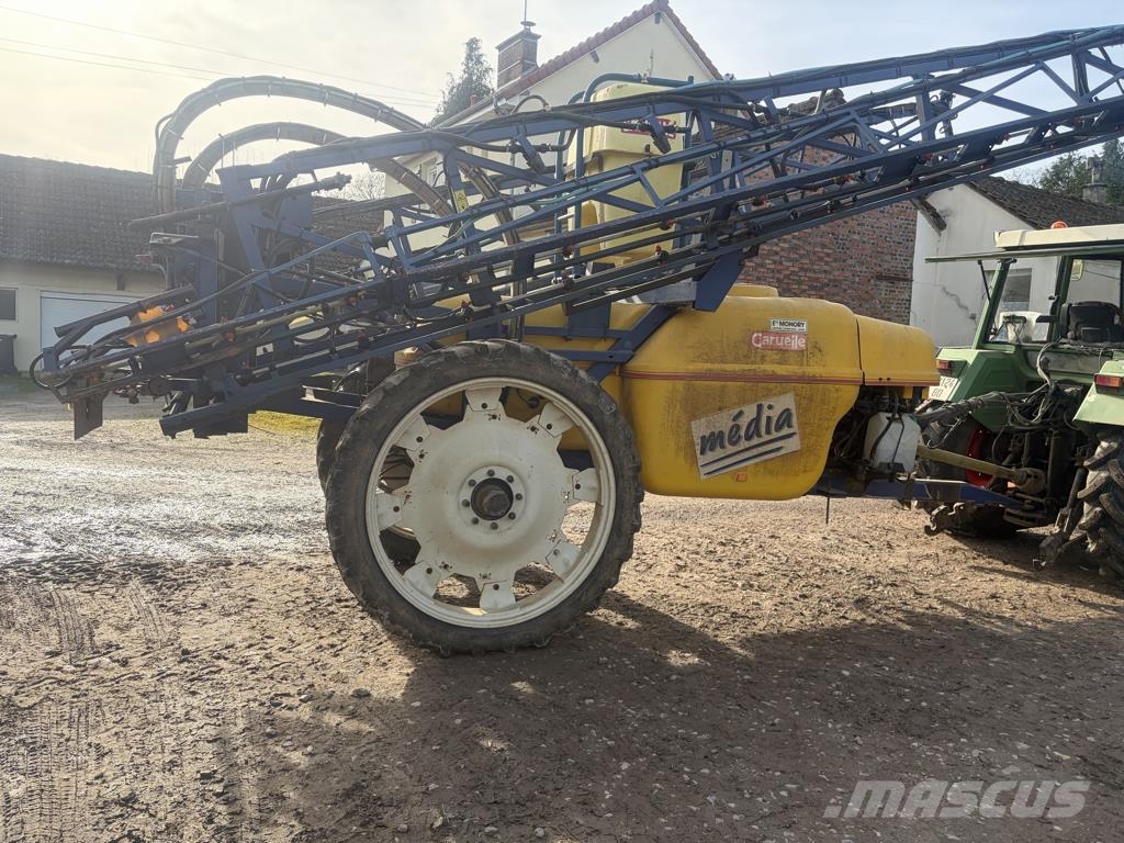 Caruelle Cu 25 Trailed sprayers