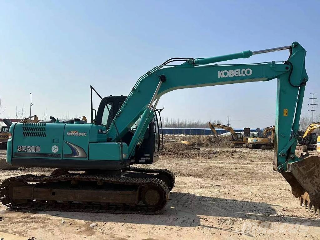 Kobelco SK 140 Vikšriniai ekskavatoriai