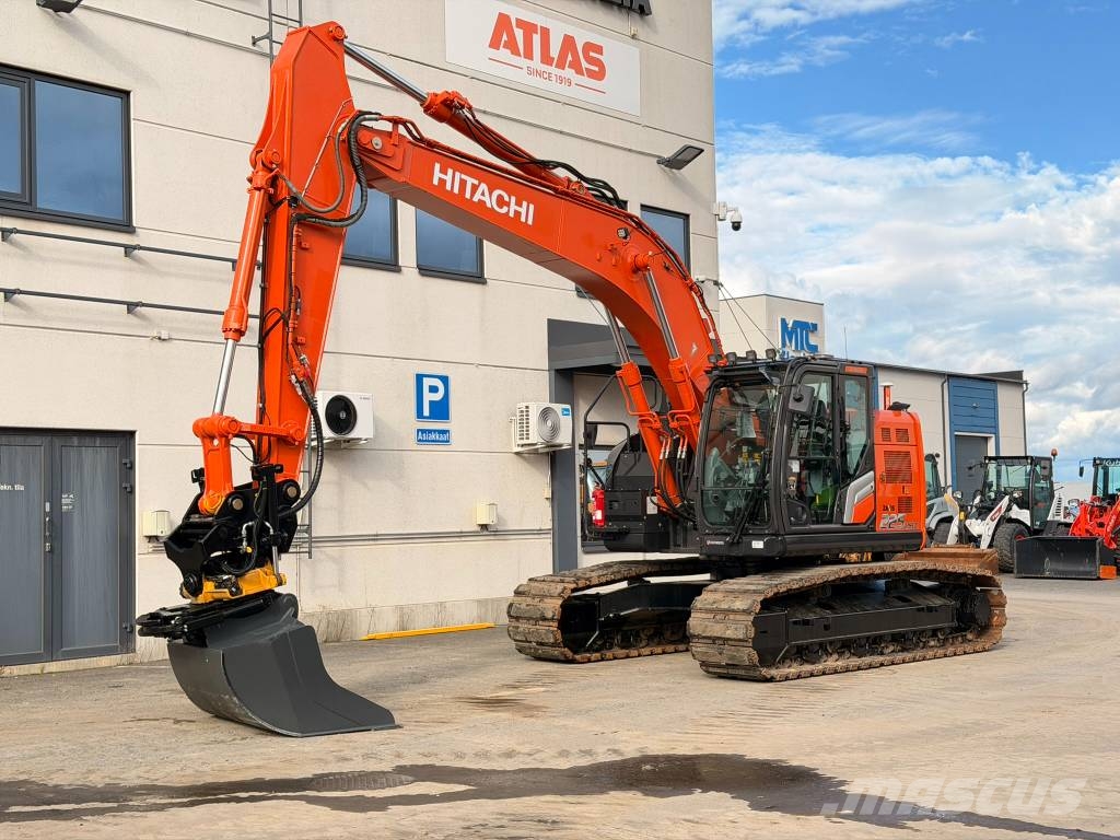 Hitachi ZX 225 USLC-7 Valmis paketti 3D + tiltti Roomikekskavaatorid