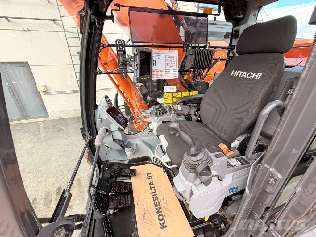 Hitachi ZX 225 USLC-7 Valmis paketti 3D + tiltti Roomikekskavaatorid