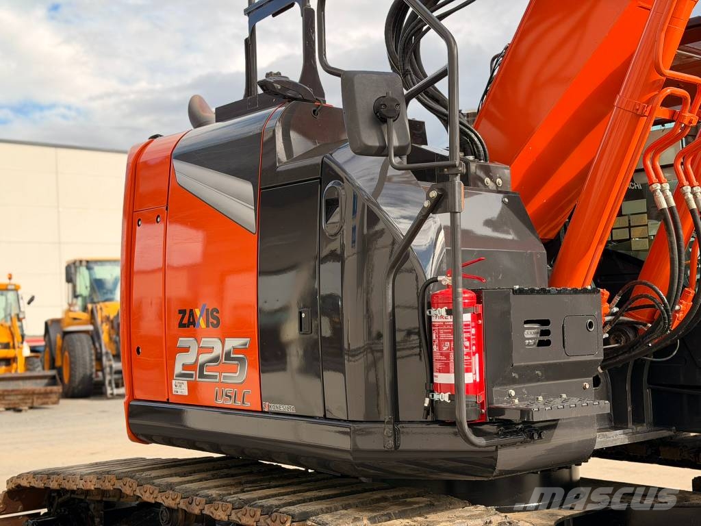 Hitachi ZX 225 USLC-7 Valmis paketti 3D + tiltti Roomikekskavaatorid