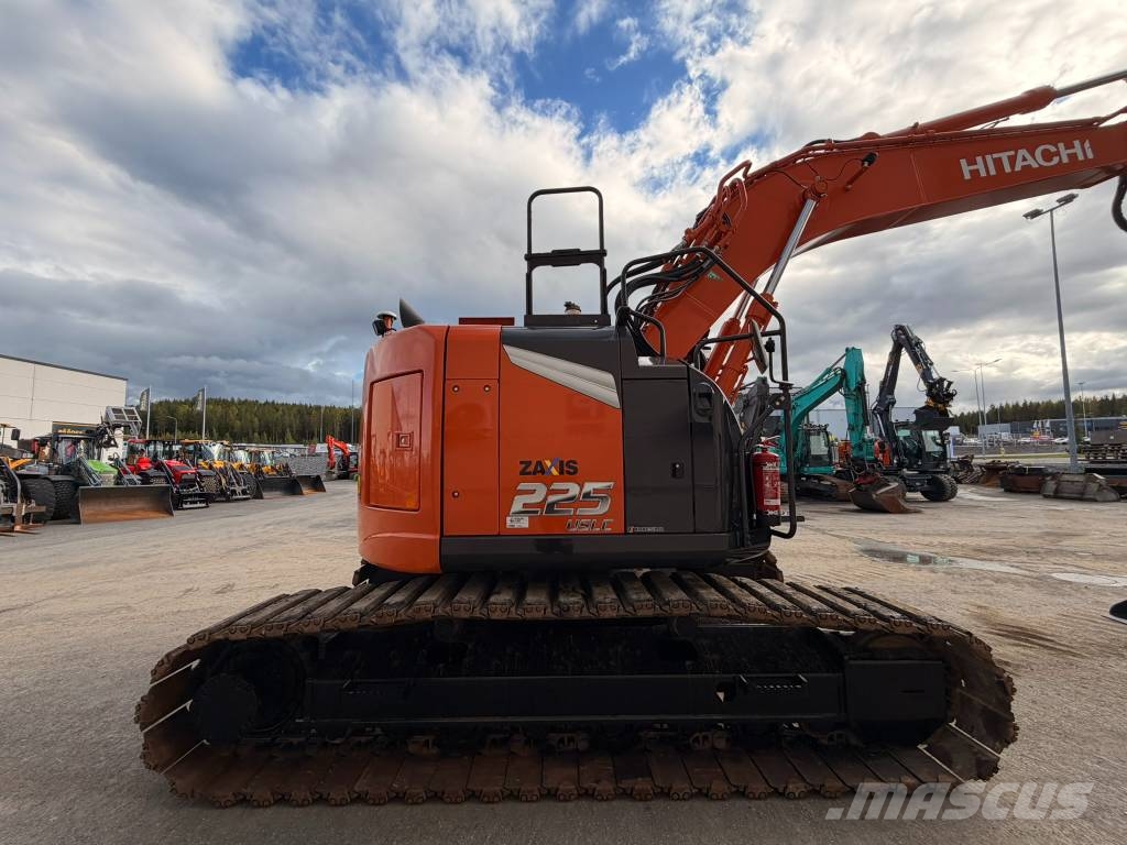 Hitachi ZX 225 USLC-7 Valmis paketti 3D + tiltti Roomikekskavaatorid