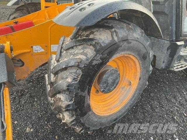 JCB 540V180 Teleskopiskie manipulatori